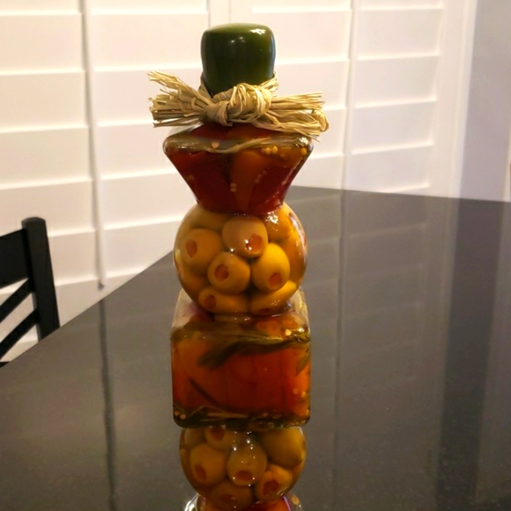 Set of Decorative Vases - Picture 3 of 4